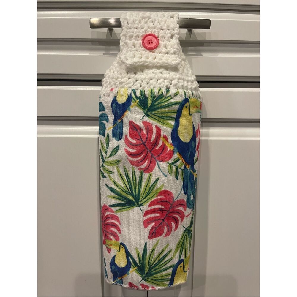 Crochet Top Kitchen Towel- Toucans and Ferns